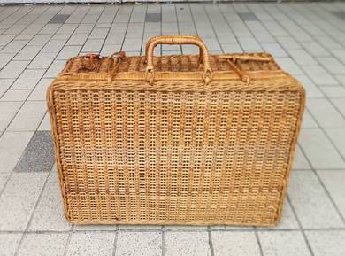 Vintage Antique Wicker Rattan 1950's Suitcase Lugg