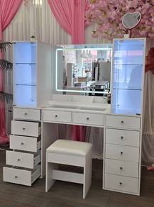 Brand new white vanity set