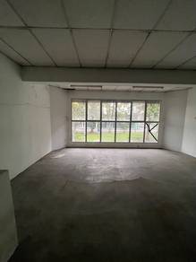 Shop lot For Rent in Lunas,KDH
