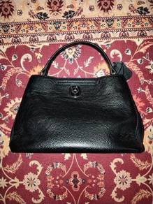Munoor 100% Genuine Cowhide Leather Shoulder bag.