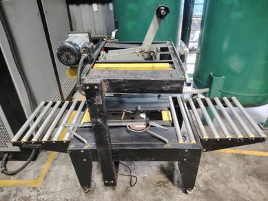 Automatic Carton Sealer using OPP tape