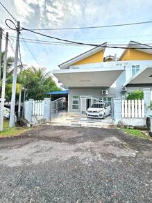 Semi-Detached House For Sale in Alor Gajah,MLK