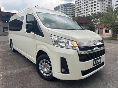 Toyota Hiace SLWB WINDOW VAN in Kota Kinabalu, SBH