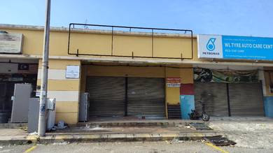 Shop lot For Sale in Saujana Utama,SGR