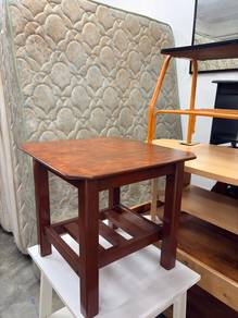 side table / centre table kayu
