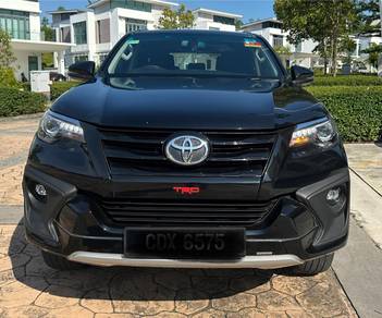 Toyota Fortuner SRZ 4X4 in Bukit Tunku, KUL