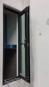 Tingkap Casement Multi Point bilik (Aluminium