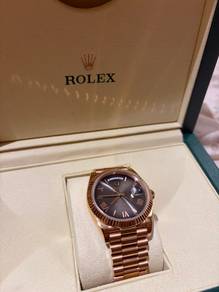 Rolex Day-Date 40mm Everose Gold