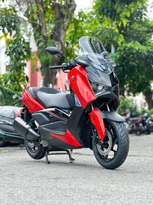 Yamaha XMAX