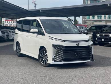 Toyota Voxy S-Z in Kuching, SWK