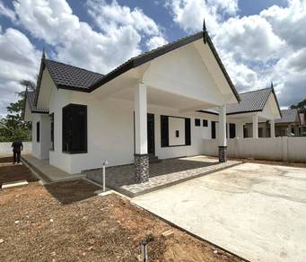 Semi-Detached House For Sale in Bukit Payung,TRG