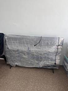 URGENT BUYERS! Phillips 55” Smart TV