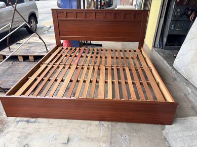king bed