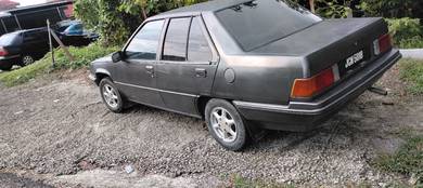 Proton Saga in Simpang Renggam, JHR