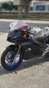 Yamaha R15