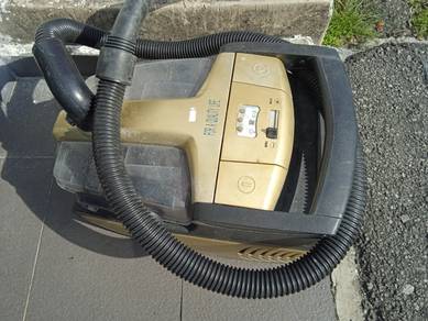 Aqua Filtration Vacuum Cleaner