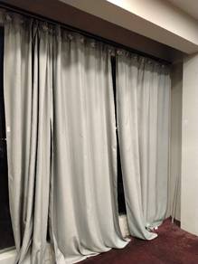 Curtain with rail 