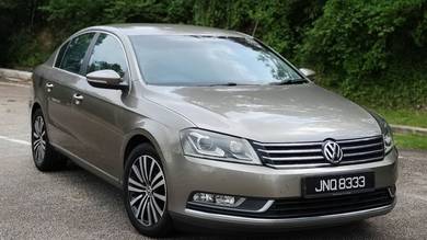 Volkswagen Passat TSI (CBU) in Durian Tunggal, MLK