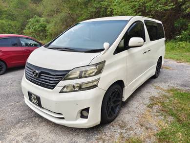 Toyota Vellfire V in Seri Kembangan, SGR