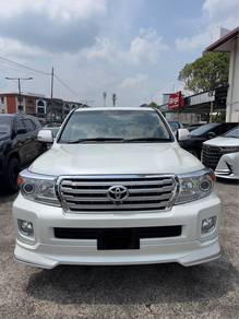 Toyota Land Cruiser ZX in Kuching, SWK