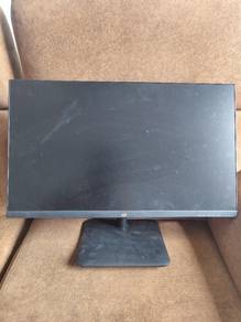 Monitor View Sonic 24'
gaming keyboard wired phili