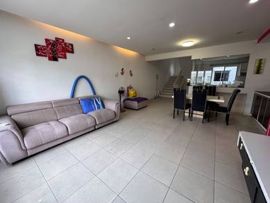 Townhouse For Sale in Puchong South,SGR
