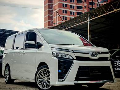 Toyota Voxy X in Serdang, SGR