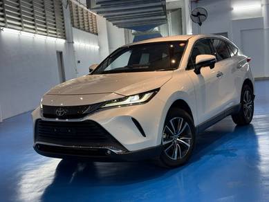 Toyota Harrier G in Sungai Penchala, KUL