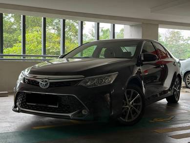 2018 Toyota Camry HYBRID LUXURY