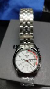 SEIKO  5,Modal 7S26C(Automatic)