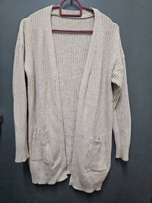 Knitted Cardigan (Beige)