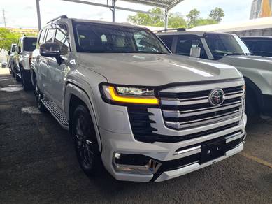 2023 Toyota Land Cruiser ZX