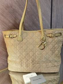 Christian Dior Cannage Tote Bag – Beige