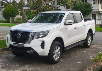 Nissan Navara SE (AT) in Kuching, SWK