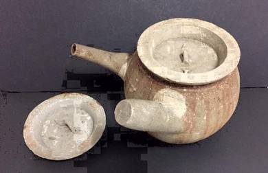 Old Collectible - Chinese Herb Pot