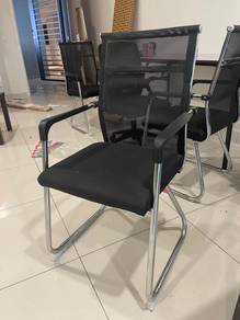 Modern Mesh Office Chairs for Sale