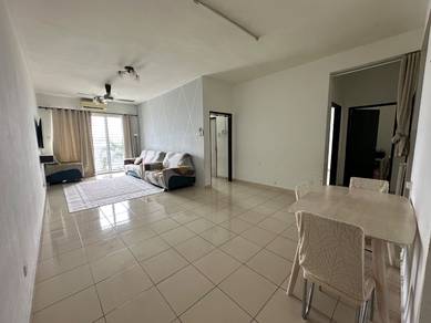 Condominium For Sale in Pearl Avenue