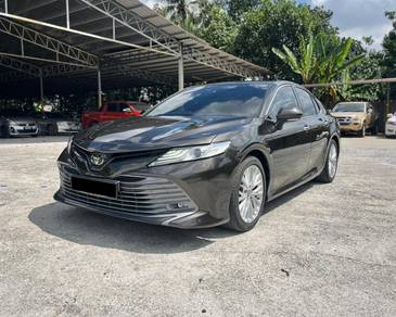 2021 Toyota Camry V
