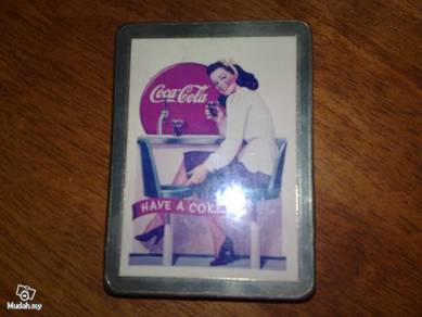 Kotak vintage Coca cola 555 coke tin