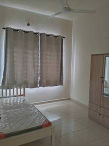 Room in Shah Alam, SGR