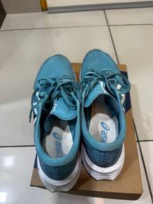 ASICS magic speed 4