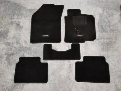 Carpet Karpet Suzuki Swift