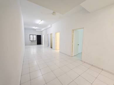 Townhouse For Sale in Puchong,SGR