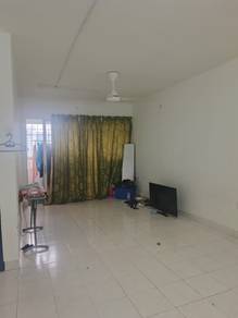 Apartment For Sale in Flora Damansara