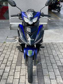 Yamaha Y15ZR Movistar