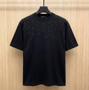 LV embroidered black T