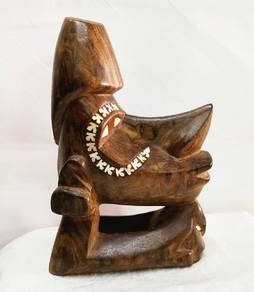 Vintage Nguzu carved wooden statue Solomon Islands