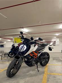 KTM 390 Duke
