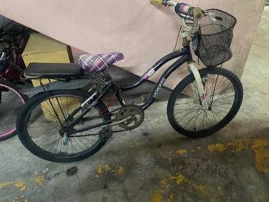 Basikal BMX 22 inci