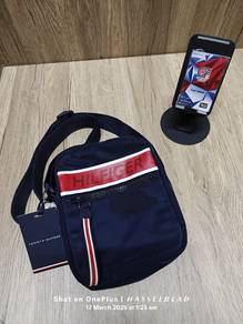 Tommy Hilfiger Metro Mini Reporter